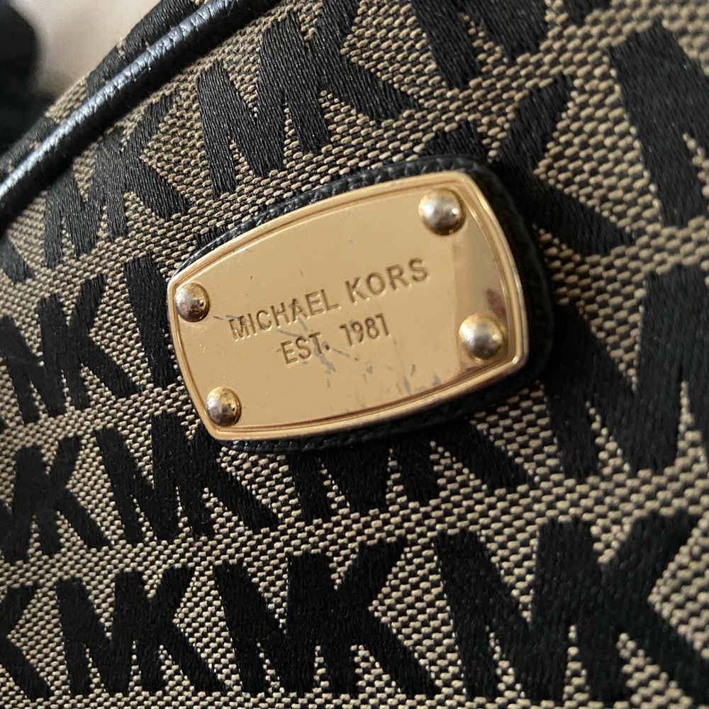 Michael Kors book bag - Picture 4 of 8